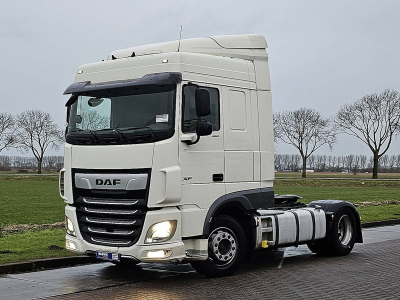 DAF XF 480 SPACECAB LED - Tracteur routier: photos 2 DAF XF 480 SPACECAB LED - Tracteur routier: photos 2