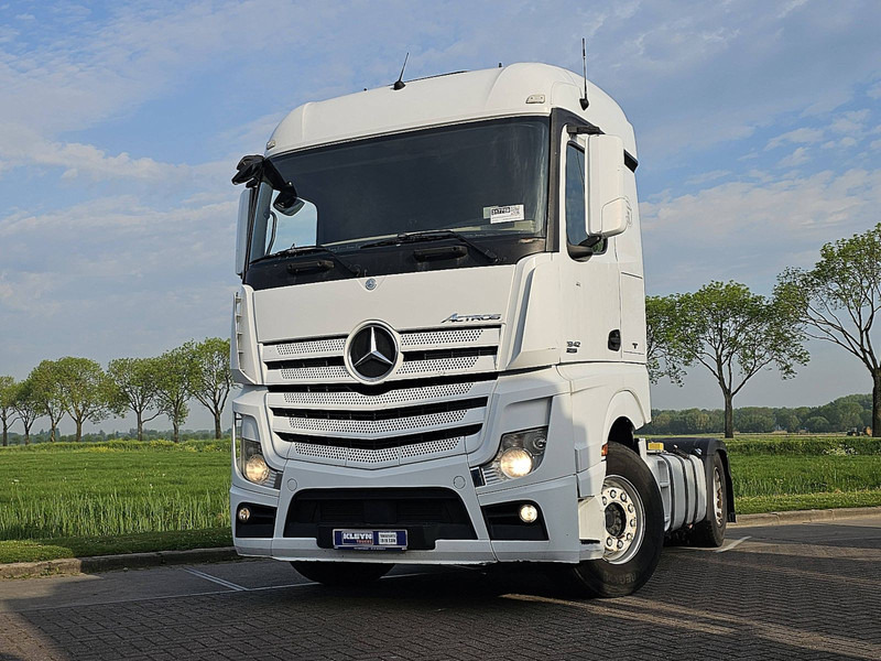 Mercedes-Benz ACTROS 1842 LS STEAMSPACE 2X TANK - Tracteur routier: photos 1 Mercedes-Benz ACTROS 1842 LS STEAMSPACE 2X TANK - Tracteur routier: photos 1