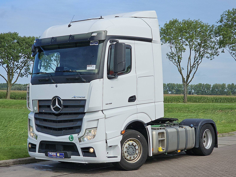 Mercedes-Benz ACTROS 1848 LS STR.SP. RET. 2X TANK - Tracteur routier: photos 2 Mercedes-Benz ACTROS 1848 LS STR.SP. RET. 2X TANK - Tracteur routier: photos 2