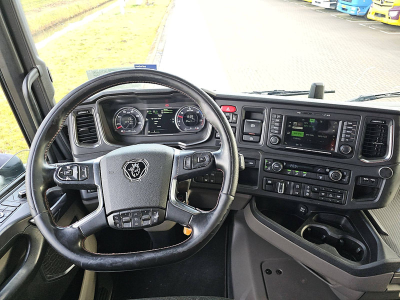Photo d'intérieur 1: Tracteur routier Scania R580 6X2 NB LED LEATHER