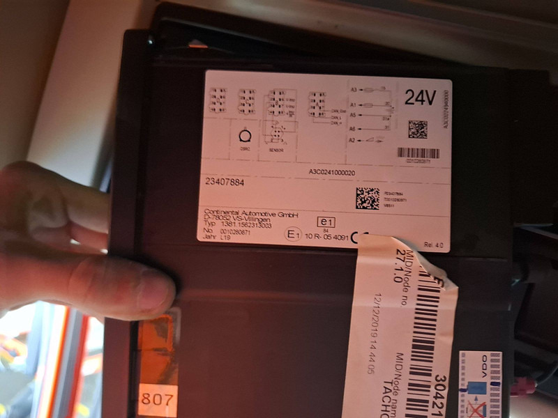 Tracteur routier Volvo FH 460 I-SAVE ALCOA'S XENON: photos 18