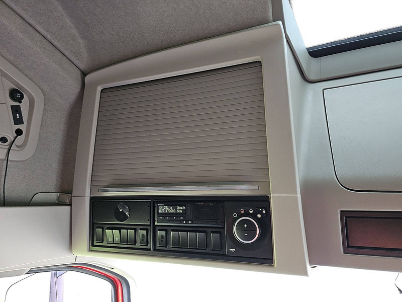 Tracteur routier Volvo FH 460 XL 6X2 I-SAVE LED: photos 11 Tracteur routier Volvo FH 460 XL 6X2 I-SAVE LED: photos 11