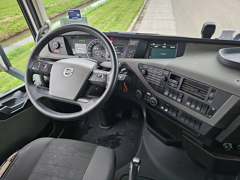 Tracteur routier Volvo FH 500 6X2 STEERED PTO+HYDR: photos 8 Tracteur routier Volvo FH 500 6X2 STEERED PTO+HYDR: photos 8