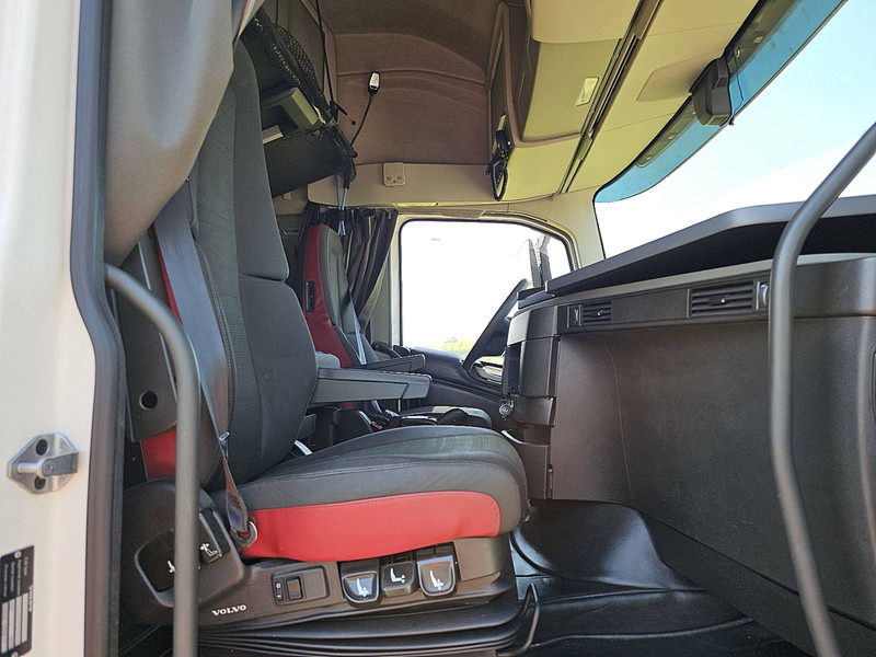 Tracteur routier Volvo FH 500 XL 2X TANK SKIRTS: photos 7
