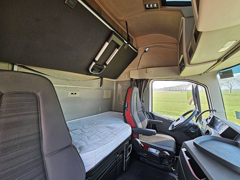 Tracteur routier Volvo FH 500 XL I-PARK-COOL MEGA: photos 13