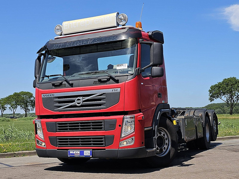 Volvo FM 11.330 6X2 MANUAL WB460 - Châssis cabine: photos 1 Volvo FM 11.330 6X2 MANUAL WB460 - Châssis cabine: photos 1