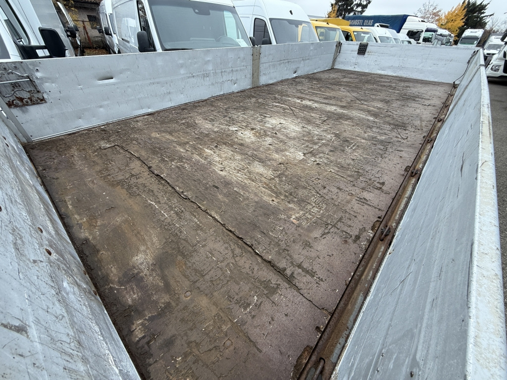 Iveco Daily 70C17 MAXI 4,35Rdst5,25mPritsche Euro5 EEV - Fourgon plateau: photos 5 Iveco Daily 70C17 MAXI 4,35Rdst5,25mPritsche Euro5 EEV - Fourgon plateau: photos 5