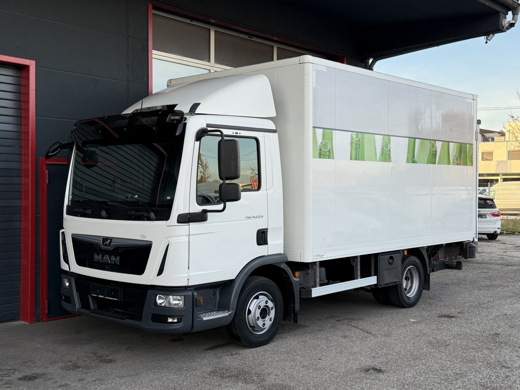 MAN TGL 8.220 Klima 4,45m+LBW AHK 1.Hand Ori.76.km - Fourgon grand volume: photos 1 MAN TGL 8.220 Klima 4,45m+LBW AHK 1.Hand Ori.76.km - Fourgon grand volume: photos 1