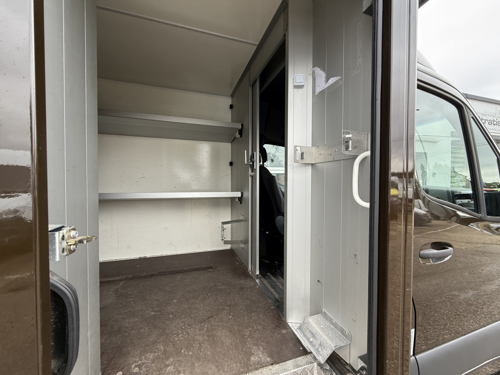 Mercedes-Benz Sprinter 315 CDI Klima Kamera UPS-Integralkoffer - Fourgon grand volume: photos 5 Mercedes-Benz Sprinter 315 CDI Klima Kamera UPS-Integralkoffer - Fourgon grand volume: photos 5