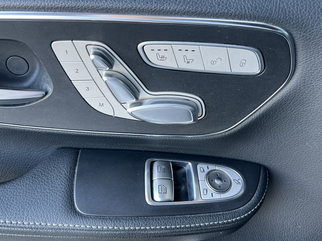 Mercedes-Benz V 250 4Matic LANG AVANTGARDE AMG LINE Burmester - Voiture: photos 3 Mercedes-Benz V 250 4Matic LANG AVANTGARDE AMG LINE Burmester - Voiture: photos 3