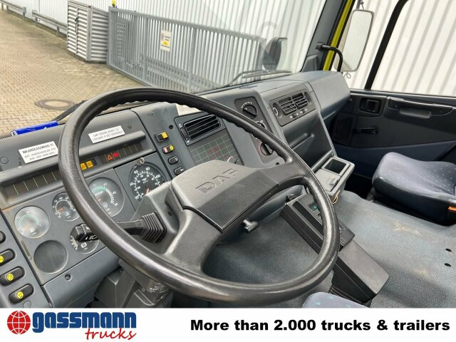 DAF 65.210 4x4 - Camion ampliroll: photos 4 DAF 65.210 4x4 - Camion ampliroll: photos 4