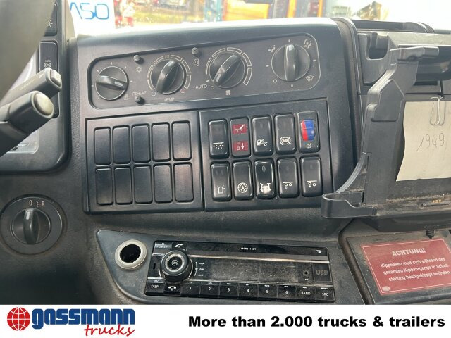 MAN TGA 26.410 6X2/4 BL, Vorlauf Lenk-Liftachse, - Camion multibenne: photos 3 MAN TGA 26.410 6X2/4 BL, Vorlauf Lenk-Liftachse, - Camion multibenne: photos 3