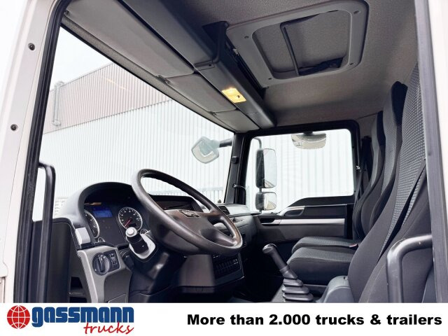 MAN TGL 8.150 4x2 BL, Möbelkoffer mit Rolltor - Camion fourgon: photos 4 MAN TGL 8.150 4x2 BL, Möbelkoffer mit Rolltor - Camion fourgon: photos 4