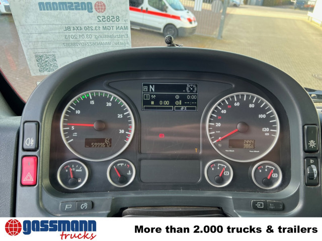 MAN TGM 13.250/340 4X4 BL, Kran Hiab 026 T-3, - Camion grue: photos 5 MAN TGM 13.250/340 4X4 BL, Kran Hiab 026 T-3, - Camion grue: photos 5