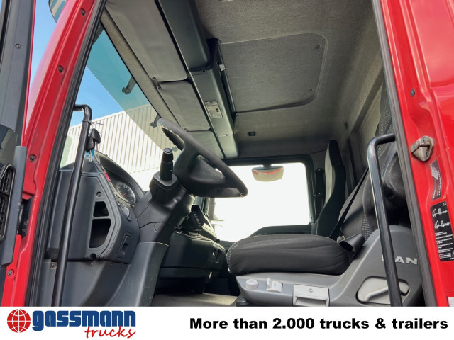MAN TGM 13.250/340 4X4 BL, Kran Hiab 026 T-3, - Camion grue: photos 3 MAN TGM 13.250/340 4X4 BL, Kran Hiab 026 T-3, - Camion grue: photos 3