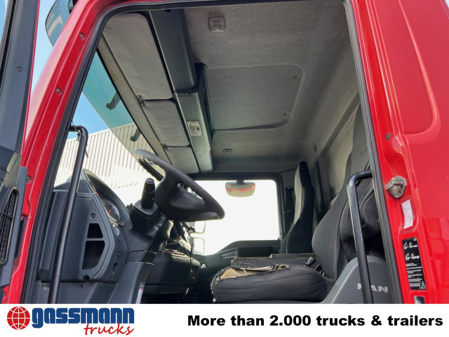 MAN TGM 13.250/340 4X4 BL, Kran Hiab 026 T-3, - Camion grue: photos 3 MAN TGM 13.250/340 4X4 BL, Kran Hiab 026 T-3, - Camion grue: photos 3