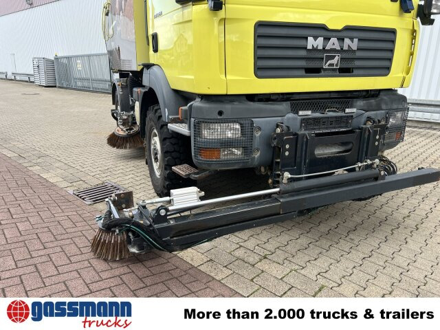 Balayeuse de voirie MAN TGM 13.280 4X4 BL, Kehhrmaschine Nothelfer Kobit: photos 13