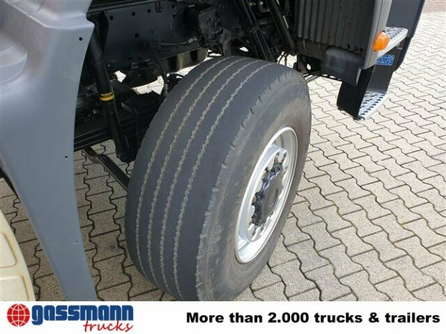 MAN TGS 18.360/440 4x4 BL, Winterdienstausstattung - Camion plateau: photos 4 MAN TGS 18.360/440 4x4 BL, Winterdienstausstattung - Camion plateau: photos 4