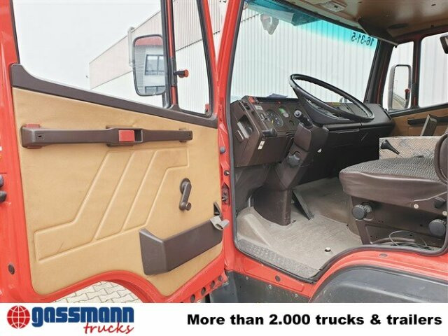 Mercedes-Benz 1114 4x2 DLK 18-12 CC Drehleiter, 24 Meter - Camion de pompier: photos 3 Mercedes-Benz 1114 4x2 DLK 18-12 CC Drehleiter, 24 Meter - Camion de pompier: photos 3