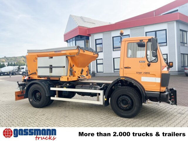 Balayeuse de voirie Mercedes-Benz 1617 C 4x2, Winterdienstausstattung: photos 9