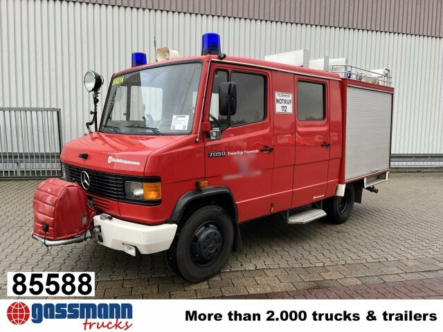 Mercedes-Benz 709 D 4x2 Doka, LF 8 - Camion de pompier: photos 1 Mercedes-Benz 709 D 4x2 Doka, LF 8 - Camion de pompier: photos 1