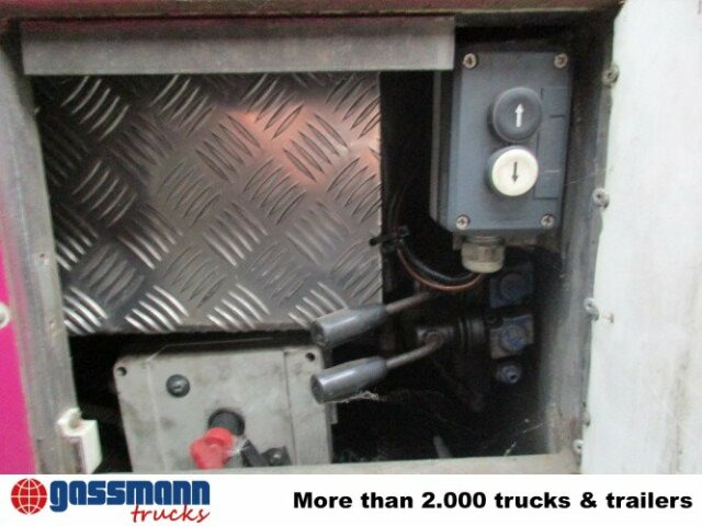 Mercedes-Benz Atego 817L 4x2, Autotransporter, 2x - Camion porte-voitures: photos 3 Mercedes-Benz Atego 817L 4x2, Autotransporter, 2x - Camion porte-voitures: photos 3