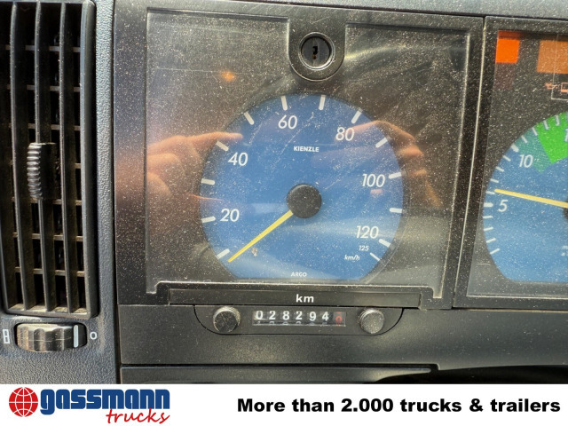 Mercedes-Benz Atego 917 4x4, LF 10, Einzelbereifung, AT-Motor - Camion de pompier: photos 5 Mercedes-Benz Atego 917 4x4, LF 10, Einzelbereifung, AT-Motor - Camion de pompier: photos 5