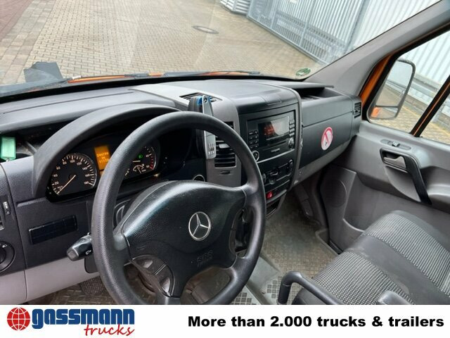 Mercedes-Benz Sprinter 515 CDI 4x2 - Fourgon utilitaire: photos 4 Mercedes-Benz Sprinter 515 CDI 4x2 - Fourgon utilitaire: photos 4