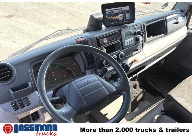 Mitsubishi Fuso 7C18 4x2, Zöller Micro XL 7, Zöller - Balayeuse de voirie: photos 5 Mitsubishi Fuso 7C18 4x2, Zöller Micro XL 7, Zöller - Balayeuse de voirie: photos 5