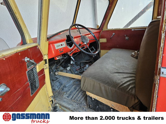 Opel LF8, Blitz, Oldtimer Feuerwehr, - Camion de pompier: photos 4 Opel LF8, Blitz, Oldtimer Feuerwehr, - Camion de pompier: photos 4