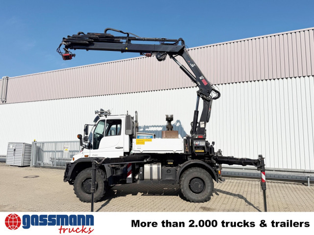 Unimog U400 4x4, Frontzapfwelle, Heckkran Hiab XS - Camion plateau, Camion grue: photos 5 Unimog U400 4x4, Frontzapfwelle, Heckkran Hiab XS - Camion plateau, Camion grue: photos 5