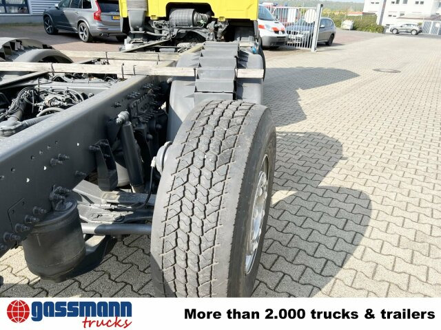 Volvo FM 450 6x2, Motorabtrieb, Lenk-/Liftachse - Châssis cabine: photos 2 Volvo FM 450 6x2, Motorabtrieb, Lenk-/Liftachse - Châssis cabine: photos 2