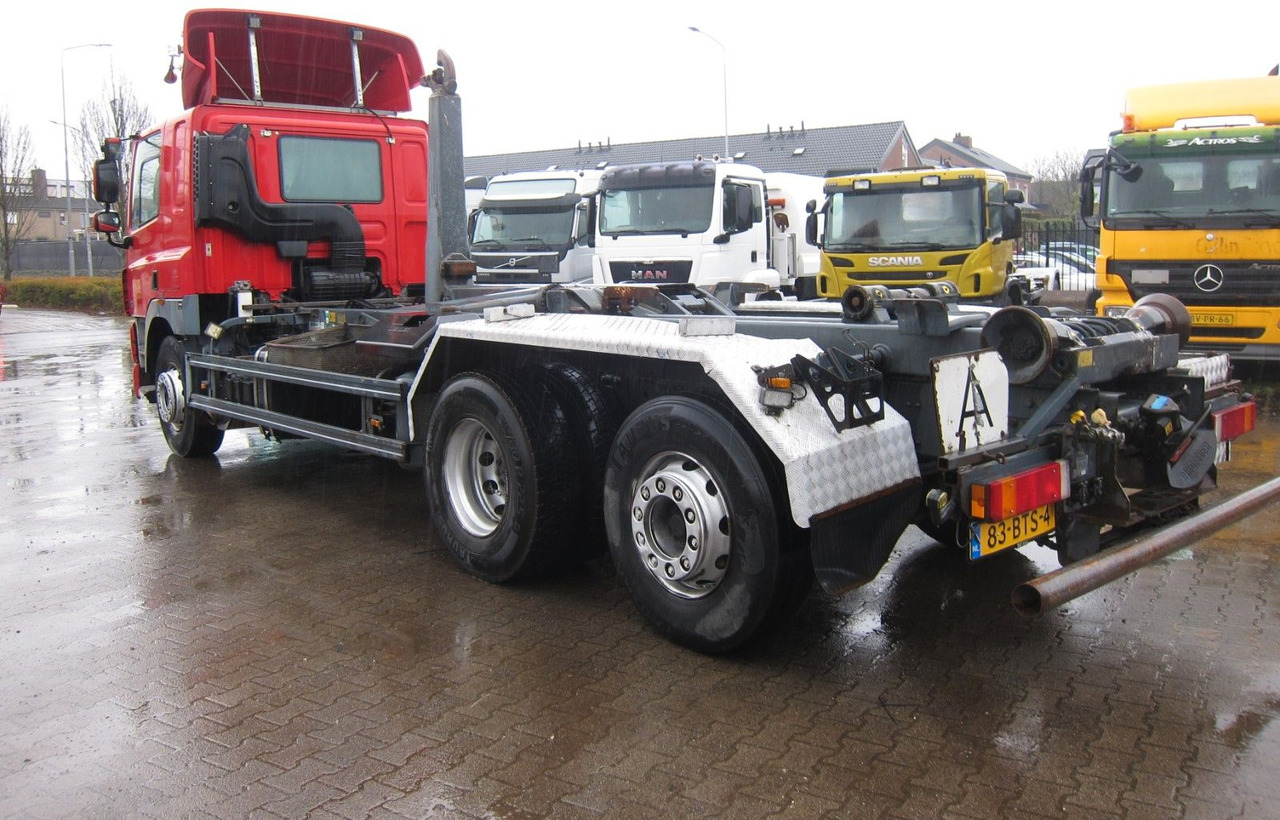 DAF CF 85 410 6X2*4 Meiller Haken Manual Retarder - Camion ampliroll: photos 3 DAF CF 85 410 6X2*4 Meiller Haken Manual Retarder - Camion ampliroll: photos 3