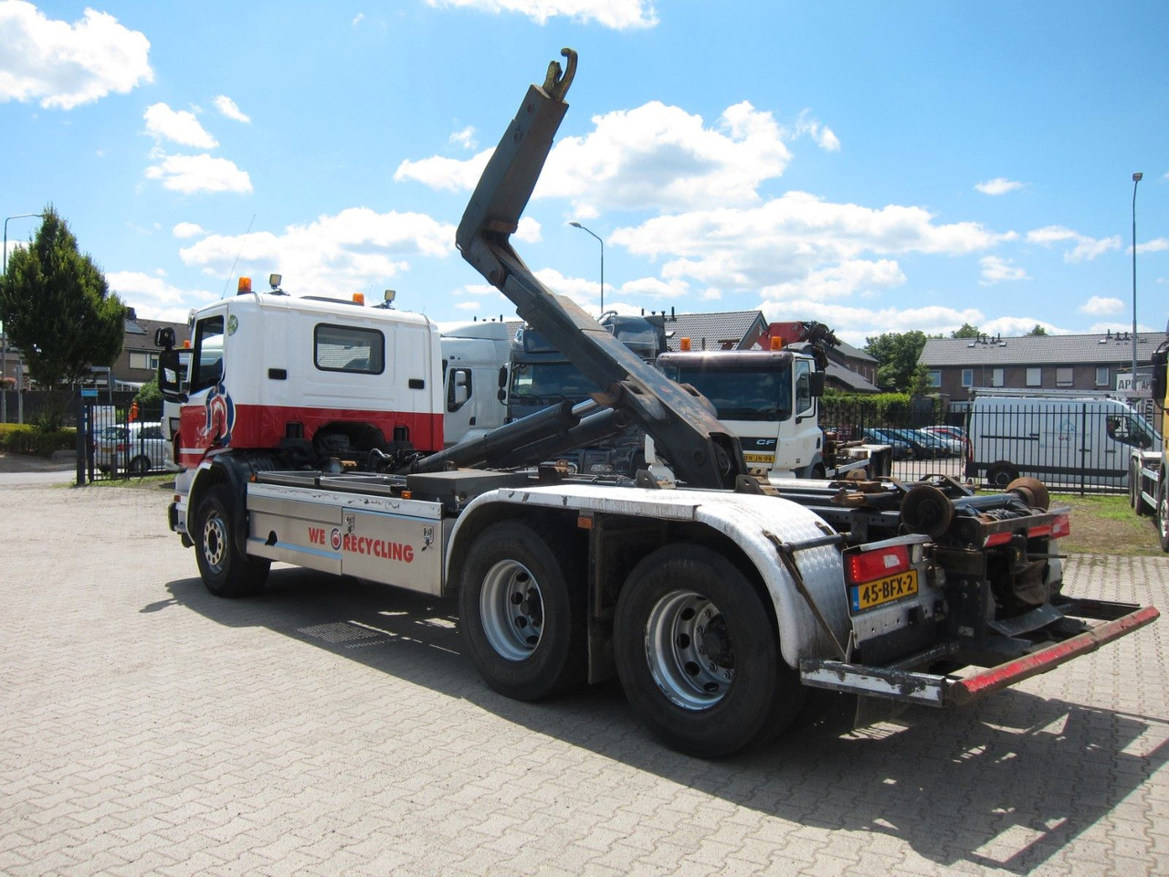 Scania P410 CB6X2 HSA Hyva 22T Haken E6 Liftachse - Camion ampliroll: photos 5 Scania P410 CB6X2 HSA Hyva 22T Haken E6 Liftachse - Camion ampliroll: photos 5