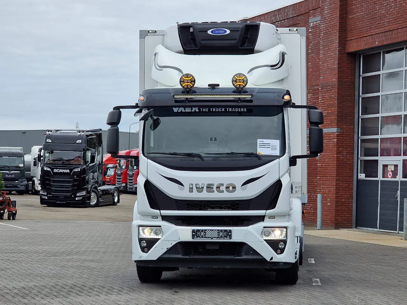 Iveco EuroCargo 180 320 Frigo Carrier supra 850 nordic - Loadlift - Low KM - Camera - Camion frigorifique: photos 2 Iveco EuroCargo 180 320 Frigo Carrier supra 850 nordic - Loadlift - Low KM - Camera - Camion frigorifique: photos 2