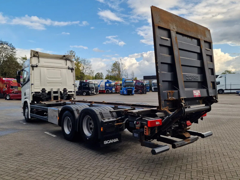 Scania R500 NGS 6x2 - Chassis - 4.95 WB - Loadlift - Retarder - Full air - Navi - Led - crédit-bail Scania R500 NGS 6x2 - Chassis - 4.95 WB - Loadlift - Retarder - Full air - Navi - Led: photos 8 Scania R500 NGS 6x2 - Chassis - 4.95 WB - Loadlift - Retarder - Full air - Navi - Led - crédit-bail Scania R500 NGS 6x2 - Chassis - 4.95 WB - Loadlift - Retarder - Full air - Navi - Led: photos 8