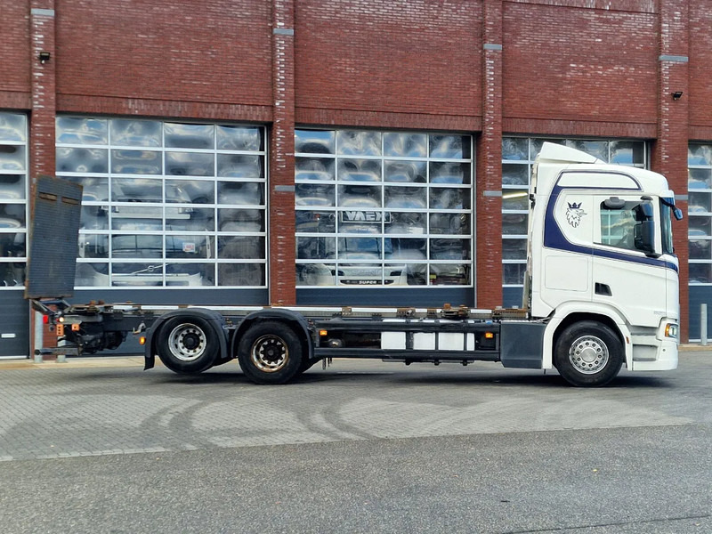 Scania R500 NGS 6x2 - Chassis - 4.95 WB - Loadlift - Retarder - Full air - Navi - Led - crédit-bail Scania R500 NGS 6x2 - Chassis - 4.95 WB - Loadlift - Retarder - Full air - Navi - Led: photos 11 Scania R500 NGS 6x2 - Chassis - 4.95 WB - Loadlift - Retarder - Full air - Navi - Led - crédit-bail Scania R500 NGS 6x2 - Chassis - 4.95 WB - Loadlift - Retarder - Full air - Navi - Led: photos 11