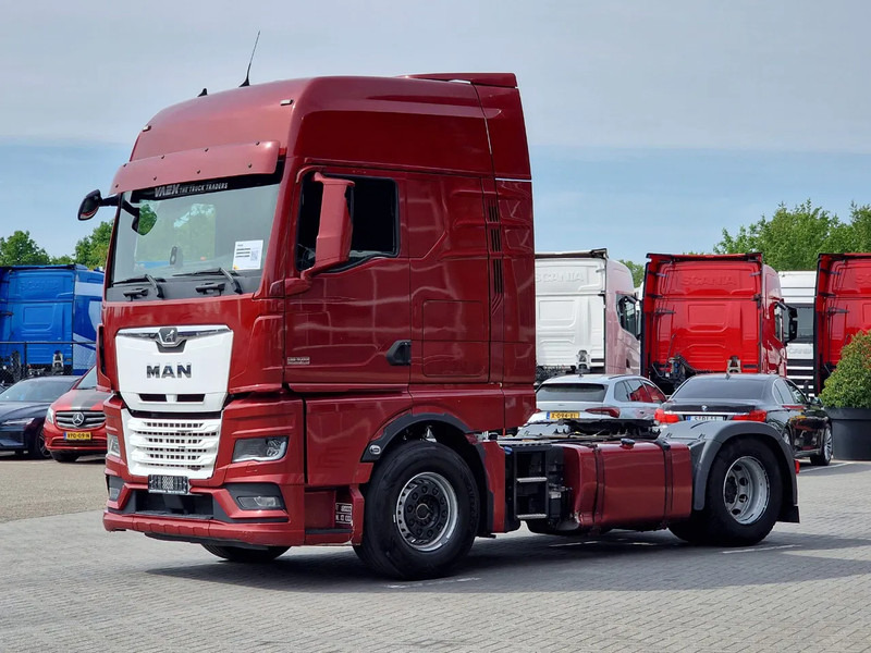 MAN TGX 18.510 4x2 - Retarder - Night clima - 2x tank - Navi - Full spoiler - Tracteur routier: photos 3 MAN TGX 18.510 4x2 - Retarder - Night clima - 2x tank - Navi - Full spoiler - Tracteur routier: photos 3