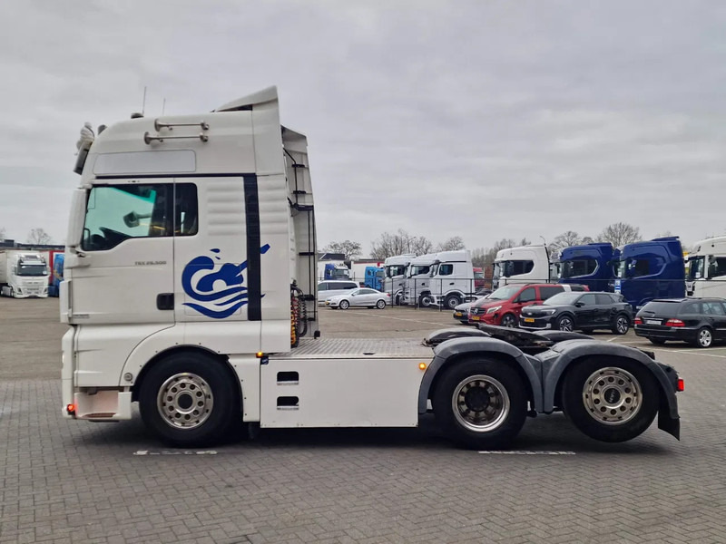 MAN TGX 26.500 6x2 - PTO/Hydraulic - Full air - TV - Fridge - Tracteur routier: photos 4 MAN TGX 26.500 6x2 - PTO/Hydraulic - Full air - TV - Fridge - Tracteur routier: photos 4