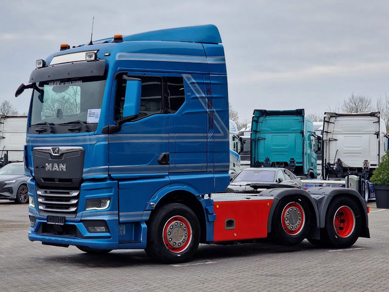 MAN TGX 26.510 6x2 XLX - Full spoiler - Led - Navi - Sliding 5th wheel - Tracteur routier: photos 3 MAN TGX 26.510 6x2 XLX - Full spoiler - Led - Navi - Sliding 5th wheel - Tracteur routier: photos 3