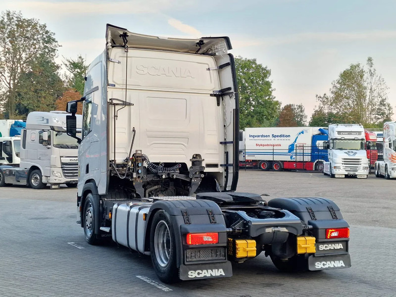 Scania R450 NGS Highline 4x2 - Retarder - Full air - Led - Navi - 2x tank - Tracteur routier: photos 5 Scania R450 NGS Highline 4x2 - Retarder - Full air - Led - Navi - 2x tank - Tracteur routier: photos 5