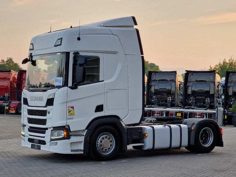 Scania R450 NGS Highline 4x2 - Retarder - Full air - Led - Navi - 2x tank - Tracteur routier: photos 3 Scania R450 NGS Highline 4x2 - Retarder - Full air - Led - Navi - 2x tank - Tracteur routier: photos 3