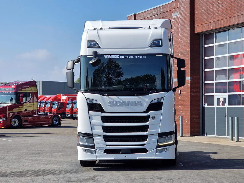 Scania R450 NGS Highline 4x2 - Retarder - Full air - Led - Navi - 2x tank - Tracteur routier: photos 2 Scania R450 NGS Highline 4x2 - Retarder - Full air - Led - Navi - 2x tank - Tracteur routier: photos 2