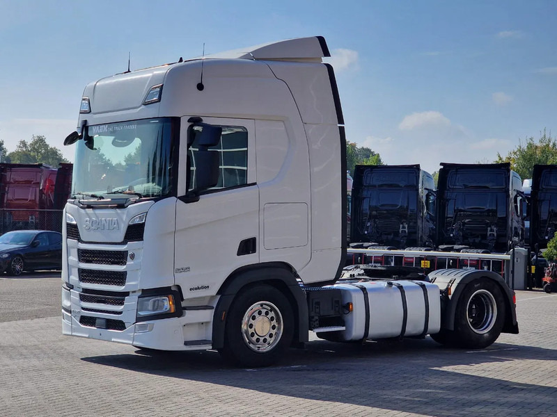 Scania R450 NGS Highline 4x2 - Retarder - Full air - Led - Navi - 2x tank - Tracteur routier: photos 3 Scania R450 NGS Highline 4x2 - Retarder - Full air - Led - Navi - 2x tank - Tracteur routier: photos 3