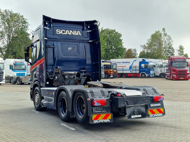 Scania R520 V8 NGS Highline 6x2 - PTO/Hydraulic - Full air - 2.95 WB - Navi - Fridge - Sliding 5th wheel - Tracteur routier: photos 5 Scania R520 V8 NGS Highline 6x2 - PTO/Hydraulic - Full air - 2.95 WB - Navi - Fridge - Sliding 5th wheel - Tracteur routier: photos 5