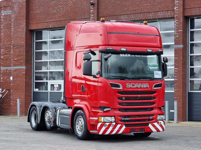 Scania R580 V8 Topline 6x2/4 MLB - Retarder - Full air - Steering axle - 2x tank - Tracteur routier: photos 1 Scania R580 V8 Topline 6x2/4 MLB - Retarder - Full air - Steering axle - 2x tank - Tracteur routier: photos 1