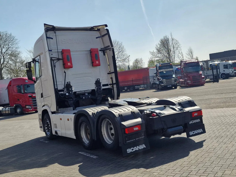 Scania S580 V8 NGS Highline 6x2 - Retarder - Full air - 3.15 WB - Navi - Led - Tracteur routier: photos 5 Scania S580 V8 NGS Highline 6x2 - Retarder - Full air - 3.15 WB - Navi - Led - Tracteur routier: photos 5