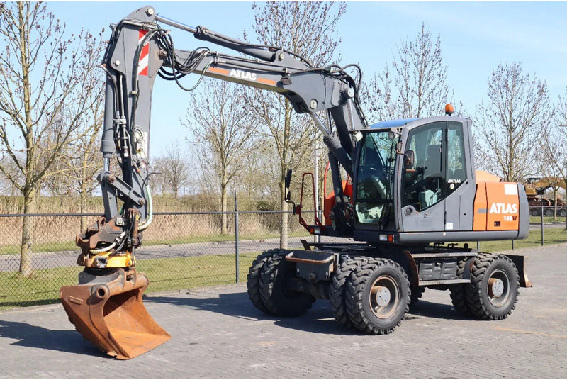 Atlas 160W | ENGCON | BUCKET | DOZERBLADE | 2-PIECE BOOM - Pelle sur pneus: photos 2 Atlas 160W | ENGCON | BUCKET | DOZERBLADE | 2-PIECE BOOM - Pelle sur pneus: photos 2