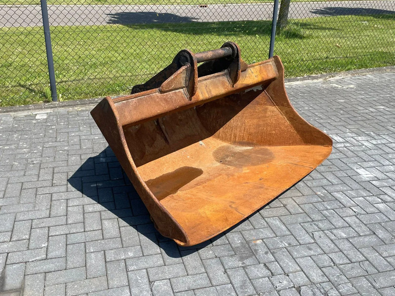 BUCKETWAREHOUSE S70 | GRADING BUCKET | SCHAUFEL - Godet pour Engins de chantier: photos 1 BUCKETWAREHOUSE S70 | GRADING BUCKET | SCHAUFEL - Godet pour Engins de chantier: photos 1