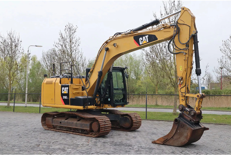 Caterpillar 316 EL | BUCKET | QUICK COUPLER | GOOD UNDERCARRIAGE - Pelle sur chenille: photos 5 Caterpillar 316 EL | BUCKET | QUICK COUPLER | GOOD UNDERCARRIAGE - Pelle sur chenille: photos 5